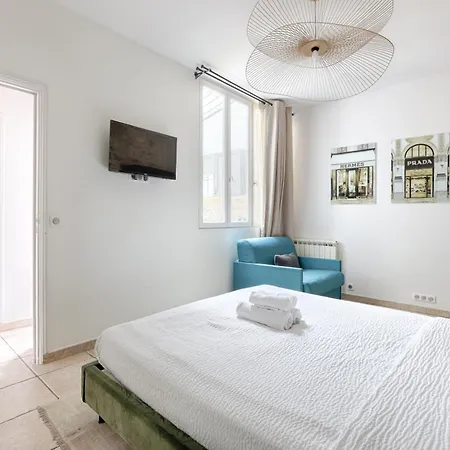 Mykeypers - Splendid Parisian Flat 6p - 2 Bedrooms - Rue Montorgueil Paryż